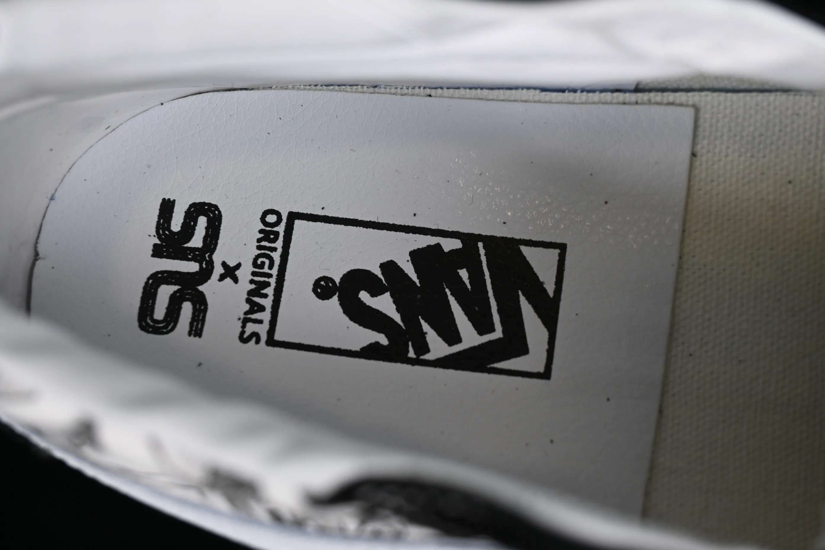 All categories Vans Vans series Vans Mid Vans China Vans Sk8-Mid Vans official mid-top casual sneakers VN0A3WM34PL